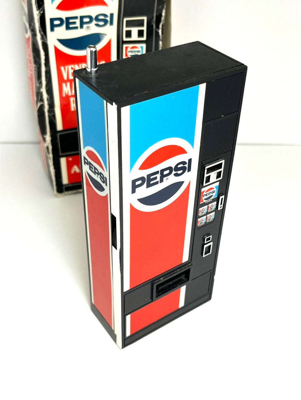 Vintage Pepsi Vending Machine Radio AM/FM with Original Box - HTF - RARE